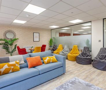 1 bedroom in a flat share to rent - Photo 6