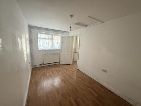 1 bedroom bungalow to rent - Photo 4
