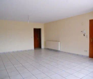 APPARTEMENT TE HUUR MET 1/2 SLPK IN VOLLE CENTRUM DIEST - Photo 1