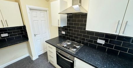Marley Terrace, Leeds, LS11 8QS - Photo 3