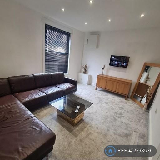 2 bedroom maisonette to rent - Photo 1