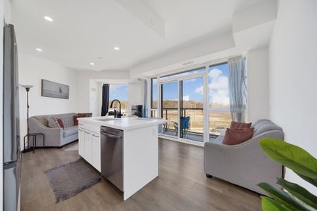 For Lease - 415 Sea Ray Avenue Unit# 352, Innisfil, Ontario - Photo 5