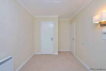 1 bedroom property to rent in Weybridge - Photo 3