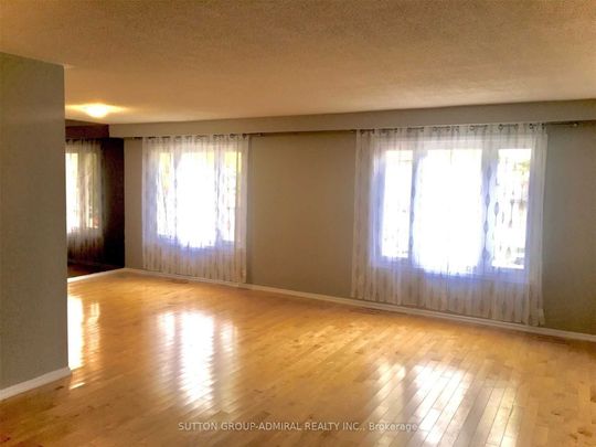 For Lease - 4 Nootka Crescent Unit# 2nd Flr, Toronto, Ontario - Photo 1