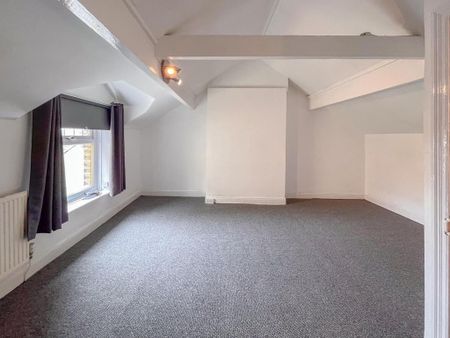 2 bedroom terraced house to rent - Photo 4