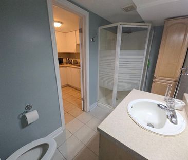 For Lease - 323 Towercrest Drive Unit# Basement, Newmarket, Ontario - Photo 5