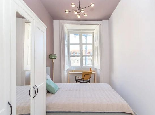 Largo Vitorino Damásio, Lisbon, Lisbon 1200-872 - Photo 1