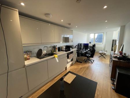 1 bedroom flat to rent - Photo 5