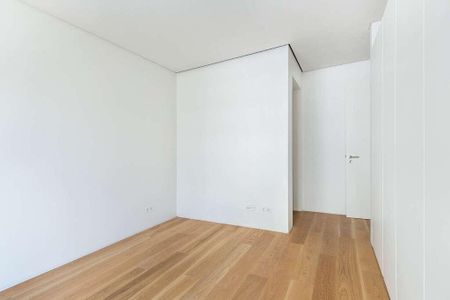 2 Bedroom Apartment, Lisboa - Photo 4