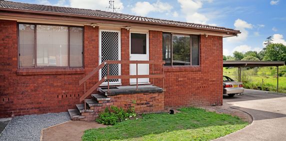 COMPACT UNIT! - Photo 2