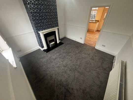 2 bed Terraced - To Let - Photo 1