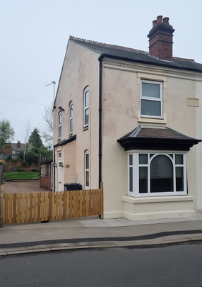 2 bedroom semi-detached house to rent - Photo 1