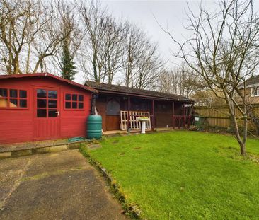 4 bedroom semi-detached house to rent - Photo 5