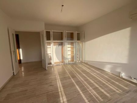 Location Appartement 2 pièces 45m² MENTON 06500 - Photo 2