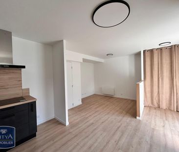 Location Appartement 1 pièce 29m² LAVAL 53000 - Photo 4