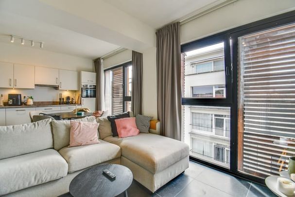Appartement te huur - Photo 1