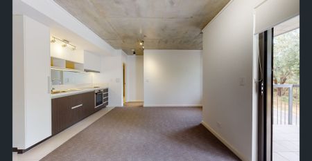 Modern Coastal Sanctuary – Unfurnished & Ready for You - Photo 3