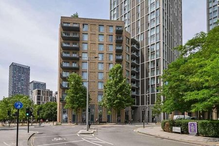 Laurel Point, East Village, Stratford, E20 - Photo 3