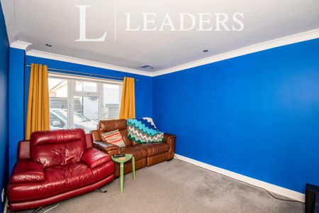 4 bedroom house to rent - Photo 3