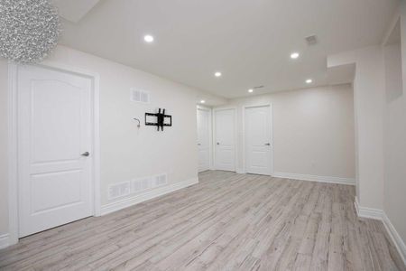 For Lease - 42 Rising HIll Ridge Unit# BASEMENT UNIT, Brampton, Ontario - Photo 2
