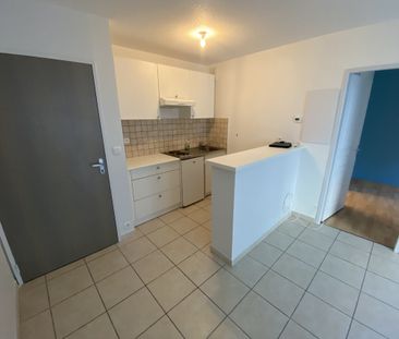 Location Appartement 2 pièces 32m² RODEZ 12000 - Photo 2