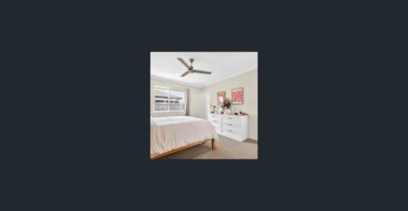 Modern Family Living in the Heart of Murrumba Downs! - Photo 5