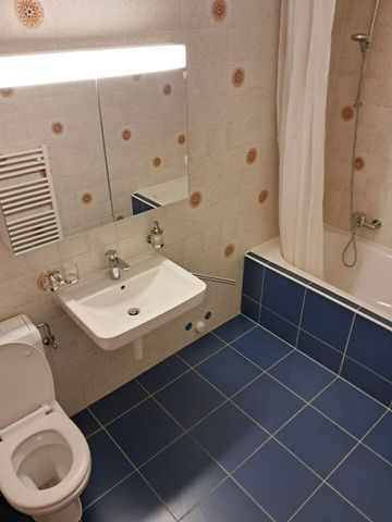 Beautiful 2.5-room apartment in Rolle - Photo 2