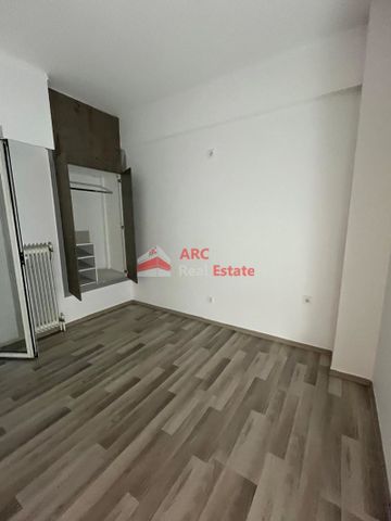 Ενοικίαση κατοικίας, 30 τ.μ., Καισαριανή, 400 € - Photo 5