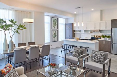 Petrie's Landing | Waterfront Towers — Penthouse - Photo 5