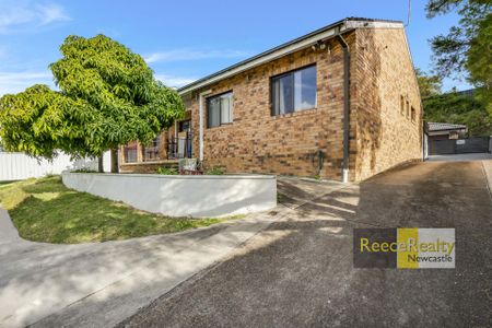 1/76 Acacia Avenue, North Lambton - Photo 2