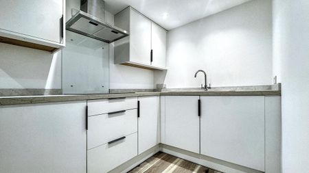 Studio to rent - Photo 3