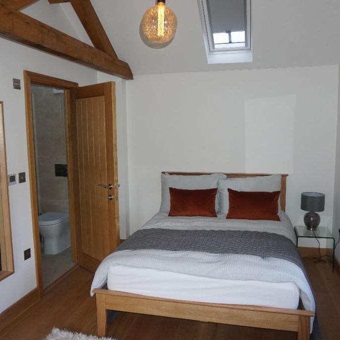 2 bedroom cottage to rent - Photo 1