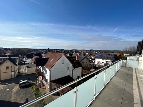 NEUBAU-Erstbezug Luxus-Maisonette Wohnung mit 2 Balkonen - Photo 1