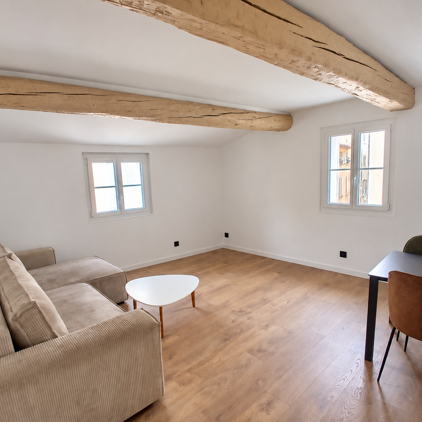 Location Appartement 2 pièces 52m² TOULON 83000 - Photo 1