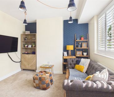 Headley Park Avenue, - Photo 2