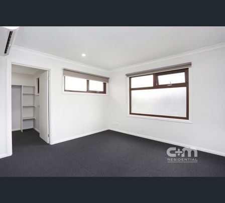 1/12 Justin Avenue, Glenroy, Vic 3046 - Photo 1