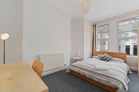 Ashford Road, Plymouth - Photo 4