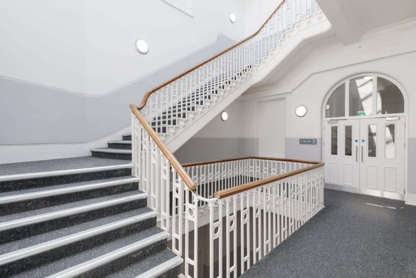 St Mark's Apartments, 300 City Road, London, EC1V 2PW - Photo 1