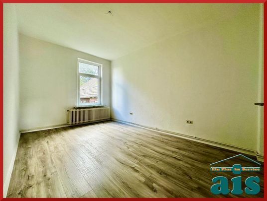 ais-GmbH bietet an: Schöne 2 Zimmerwohnung in Heppens. - Photo 1