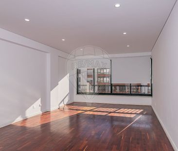 Apartamento T4 em Lisboa - Photo 2