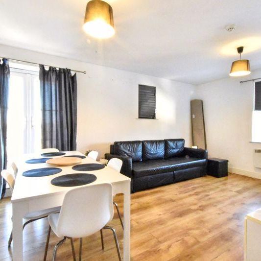 2 bedroom apartment to rent - Photo 1