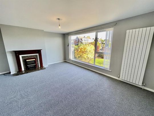9 Victoria Park, Newtownards, BT23 7EF - Photo 1