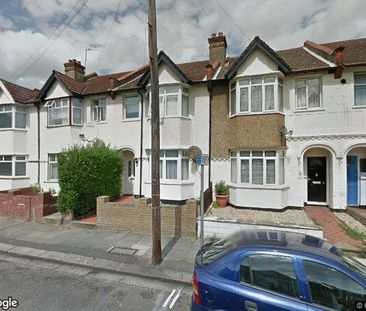 4 Bed Terraced House, Clive Road, SW19 - Photo 1
