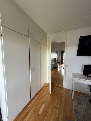Tvillingarnas gata, Brandbergen - Foto 2