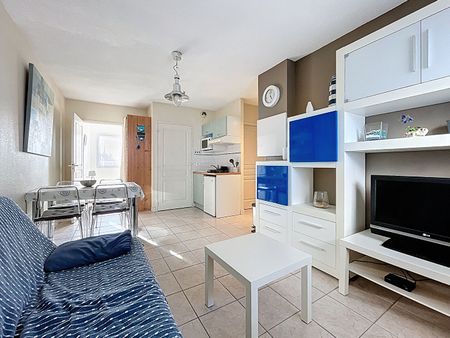 Location Appartement 2 pièces 29m² LA ROCHELLE 17000 - Photo 5