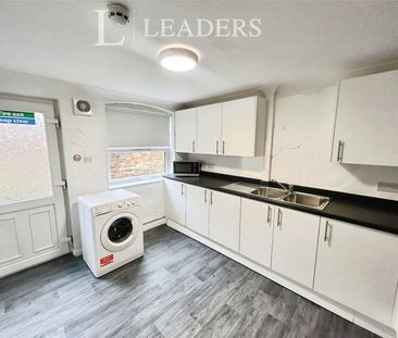 2 bedroom house to rent Alexandra Street, Eastwood, Nottingham, Not... - Photo 5