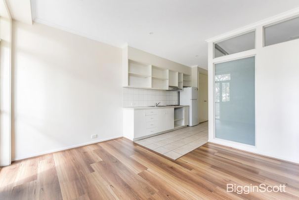 Modern Apartment Just Steps from Monash University - Photo 1