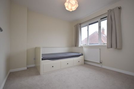 4 bedroom end terraced house to rent, - Photo 4