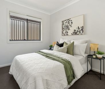 THIS HOME IS SIMPLY GORGEOUS!! - Photo 3
