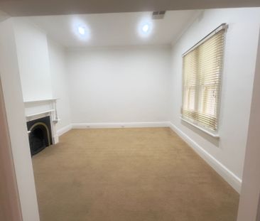 Family Home in Tranquil Setting - Photo 2